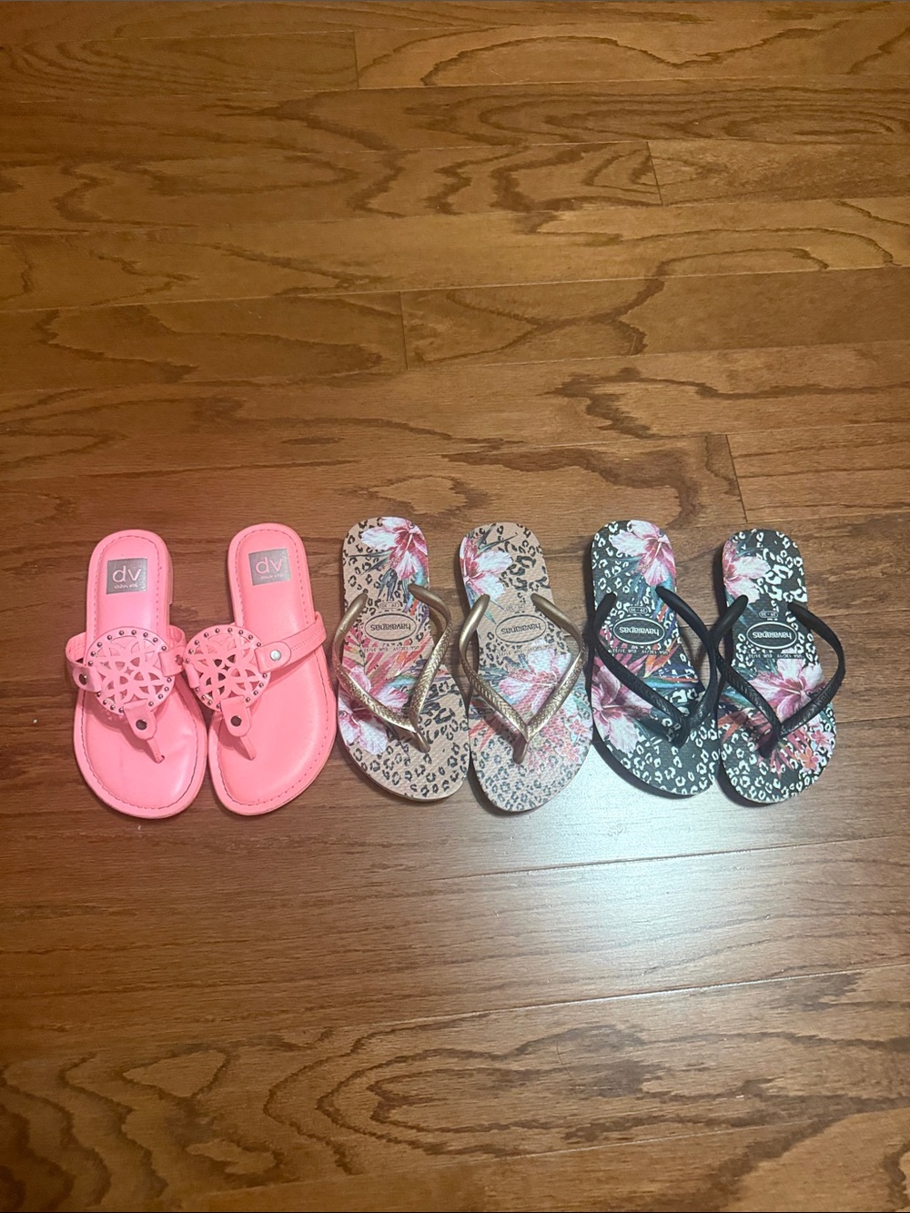 DV by Dolce Vita and Havaianas Thong Kid Sandals